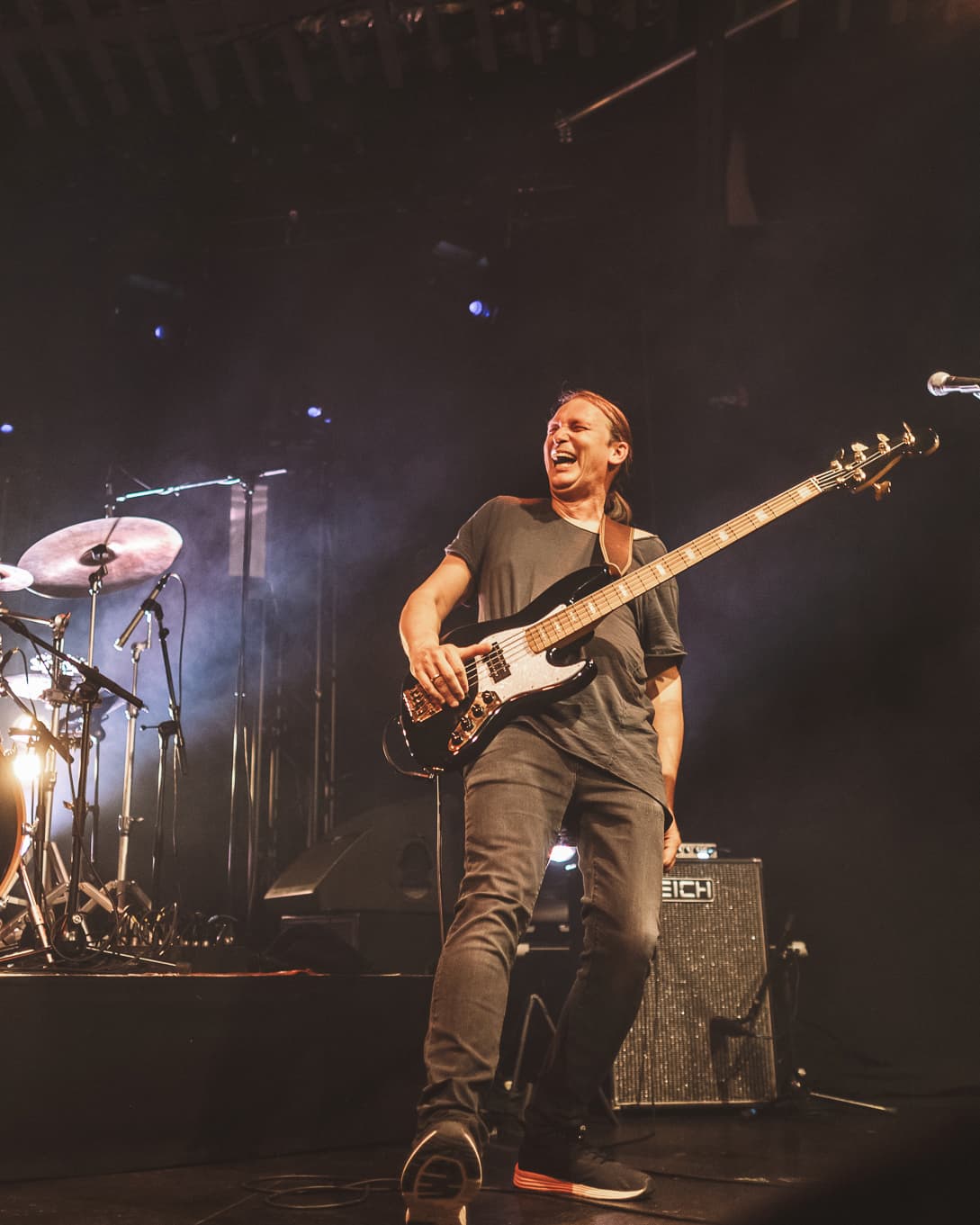 Bassunterricht Basslehrer Bass lernen in der Nähe von Ulm Neu-Ulm Geislingen Blaubeuren Laichingen